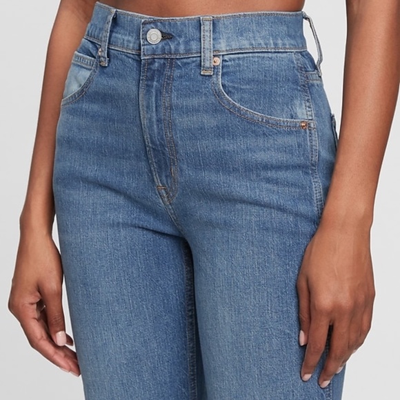 GAP High Rise Vintage Flare Jeans - Picture 4 of 8